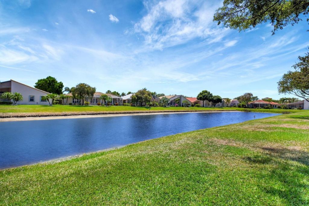 5282 Brooklawn Terrace, Boynton Beach, FL 33437 Photo