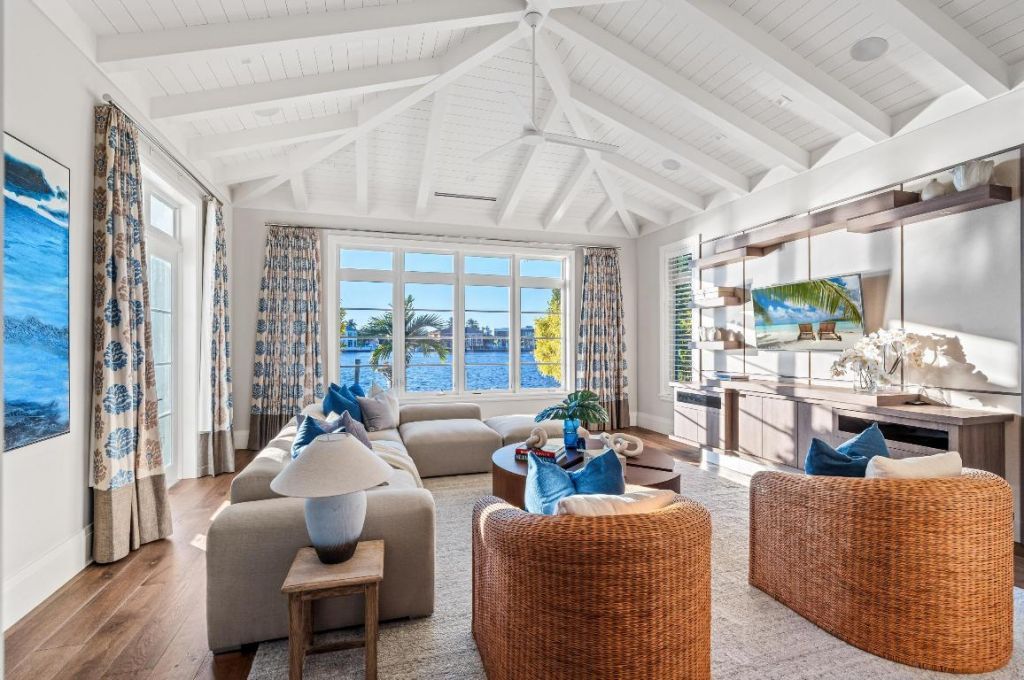 1002 Seasage Drive, Delray Beach, FL 33483 Photo