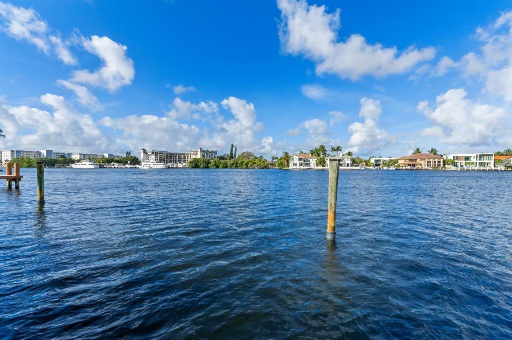 1002 Seasage Drive, Delray Beach, FL 33483 Photo