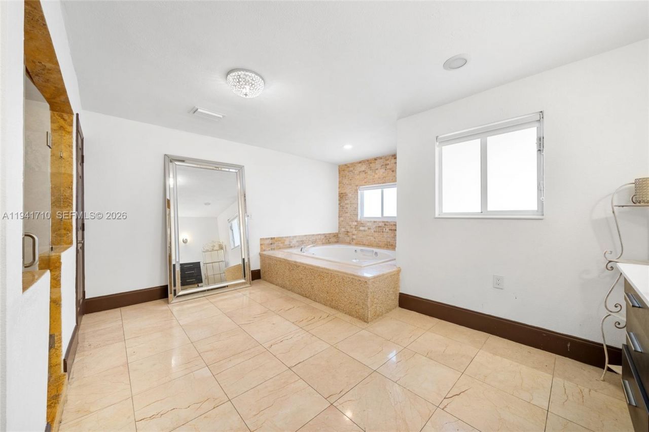 9461 SW 128th St, Miami, FL 33176 Photo