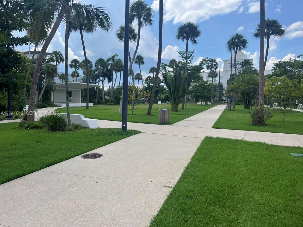 112 N Krome Ave , Homestead, FL 33030 Photo