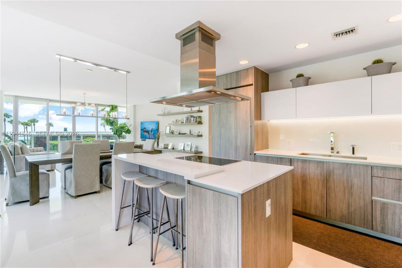 350 Ocean Dr, Unit 201N, Key Biscayne, FL 33149 Photo