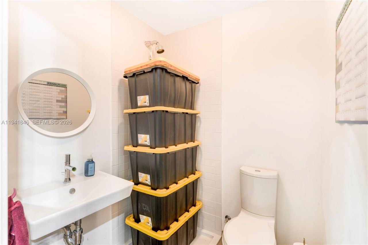 350 Ocean Dr, Unit 201N, Key Biscayne, FL 33149 Photo