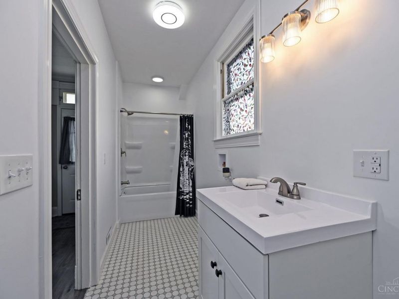 2023 Pleasant Avenue, Hamilton, OH 45015 Photo 16