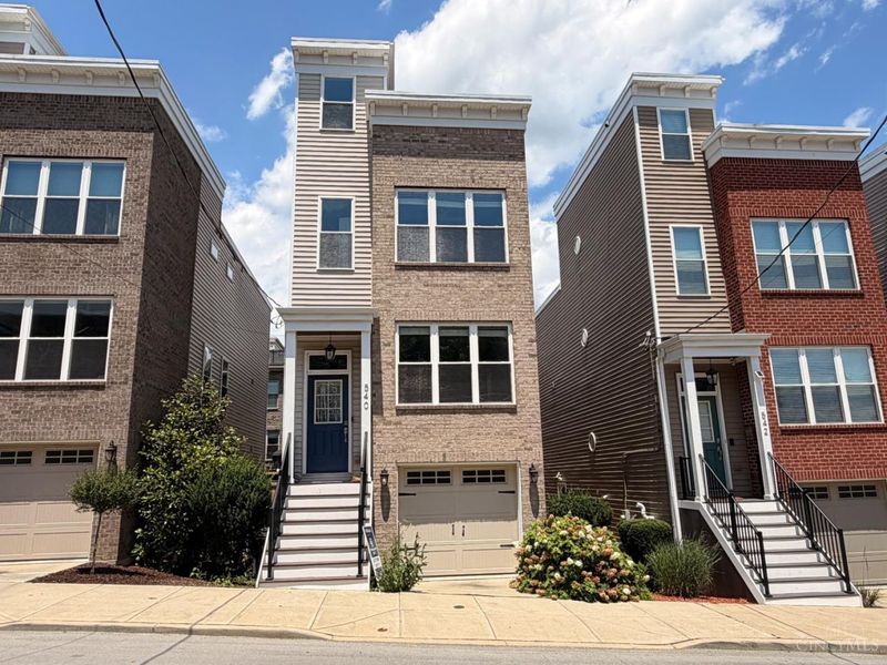540 Slack Street, Cincinnati, OH 45202 Photo 2