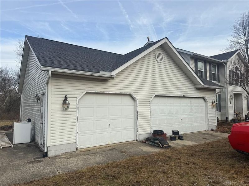 1460 S River Road, Green Township, OH 45387 Photo 2