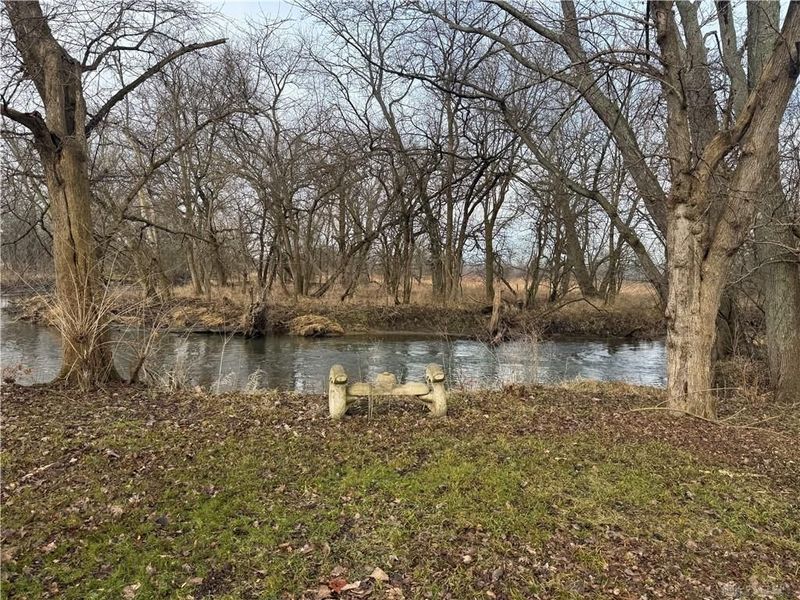 1460 S River Road, Green Township, OH 45387 Photo 7