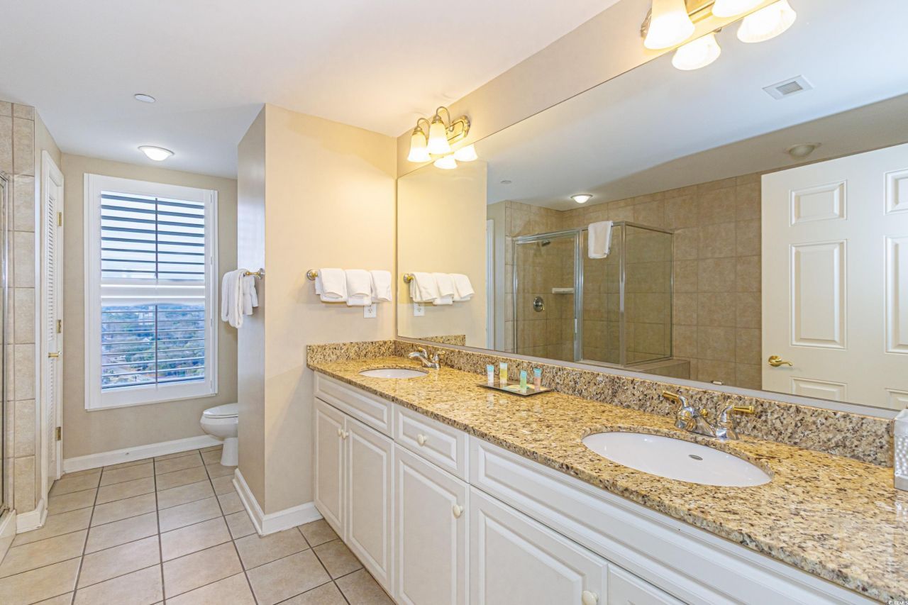 9994 Beach Club Dr. Photo 19