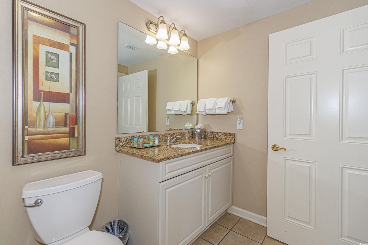 9994 Beach Club Dr. Photo 30