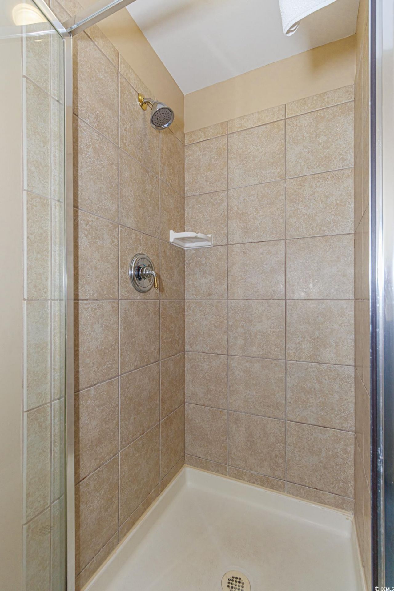 9994 Beach Club Dr. Photo 31