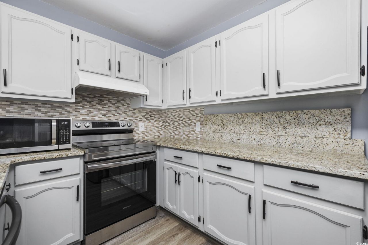 2970 Old Bryan Dr. Photo 11