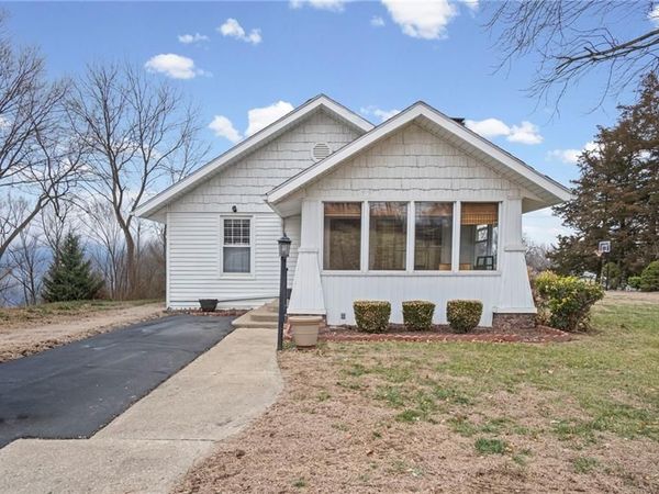 1019 Price Boulevard, Atchison, KS 66002