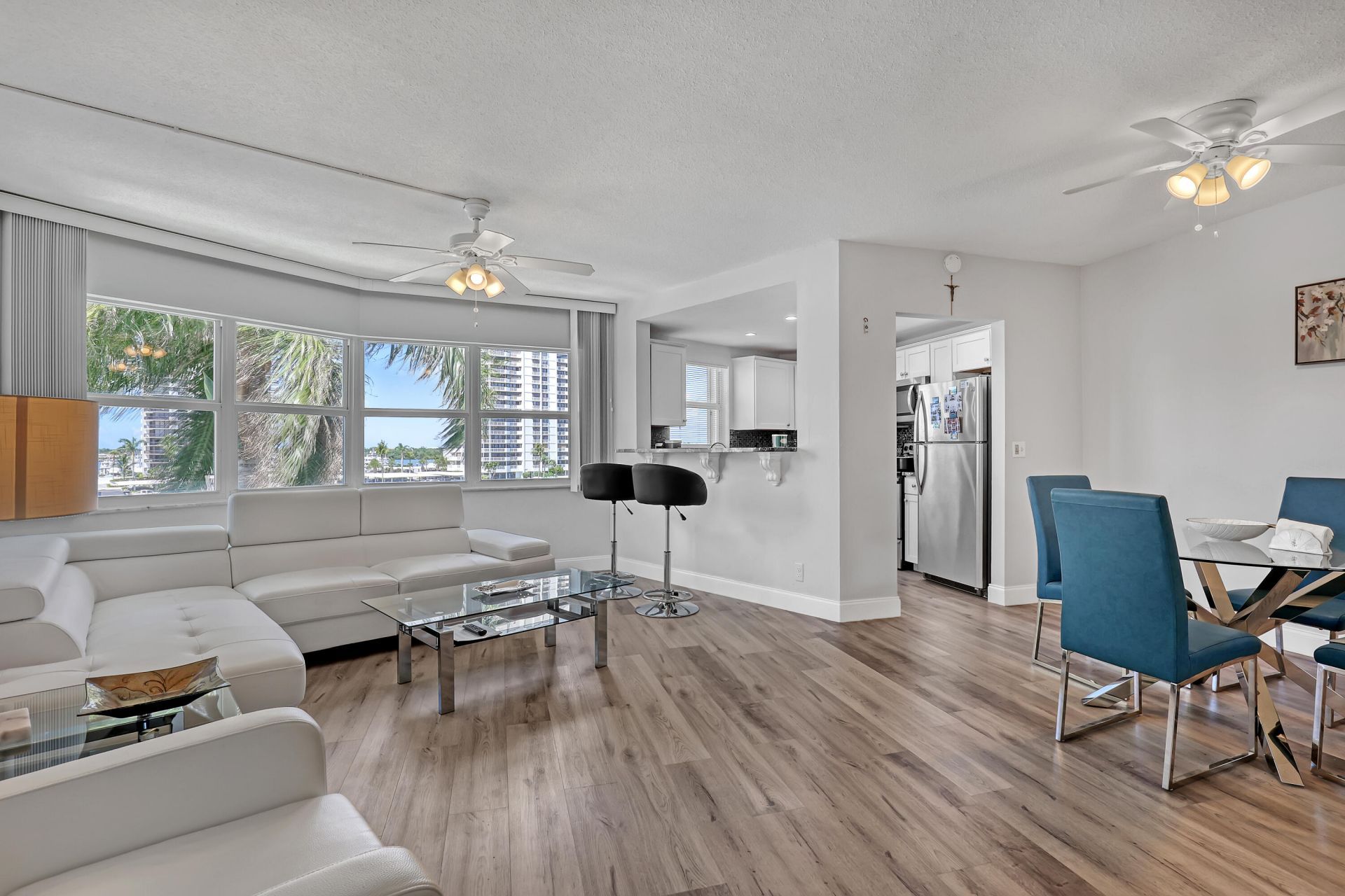 28 Yacht Club Drive, Unit 409, North Palm Beach, FL 33408 Photo