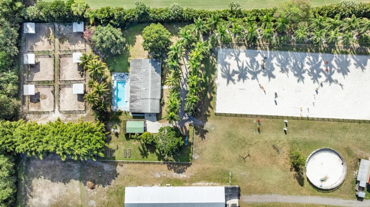 1068 D Road, Loxahatchee Groves, FL 33470 Photo