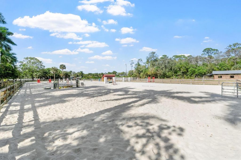 1068 D Road, Loxahatchee Groves, FL 33470 Photo