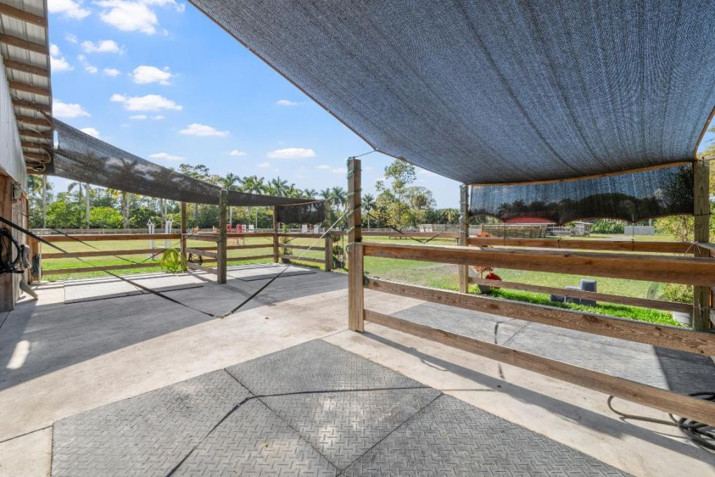 1068 D Road, Loxahatchee Groves, FL 33470 Photo