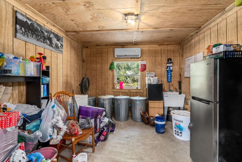 1068 D Road, Loxahatchee Groves, FL 33470 Photo