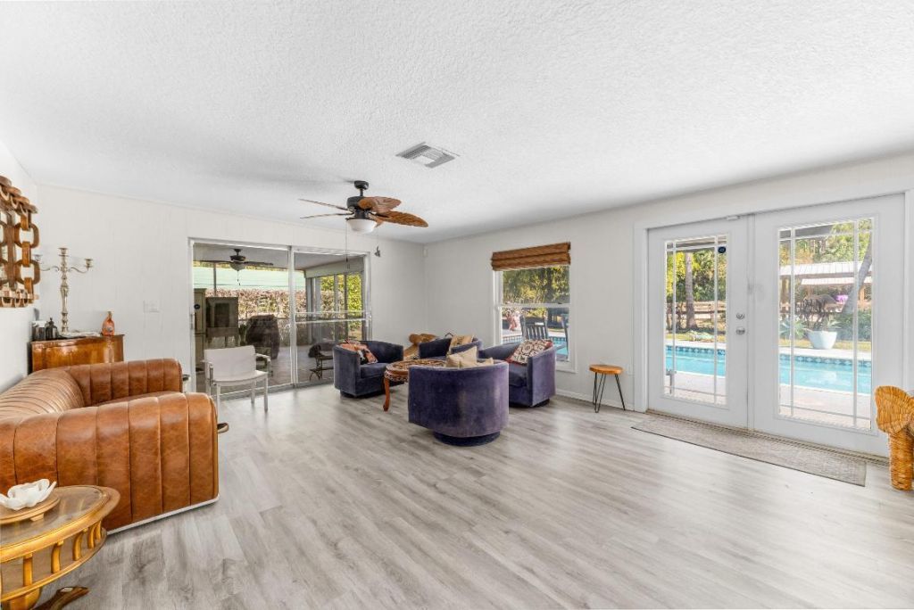 1068 D Road, Loxahatchee Groves, FL 33470 Photo