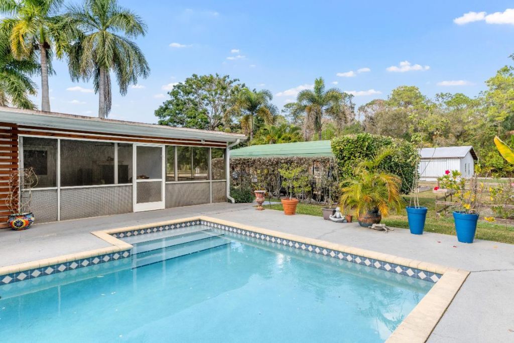 1068 D Road, Loxahatchee Groves, FL 33470 Photo