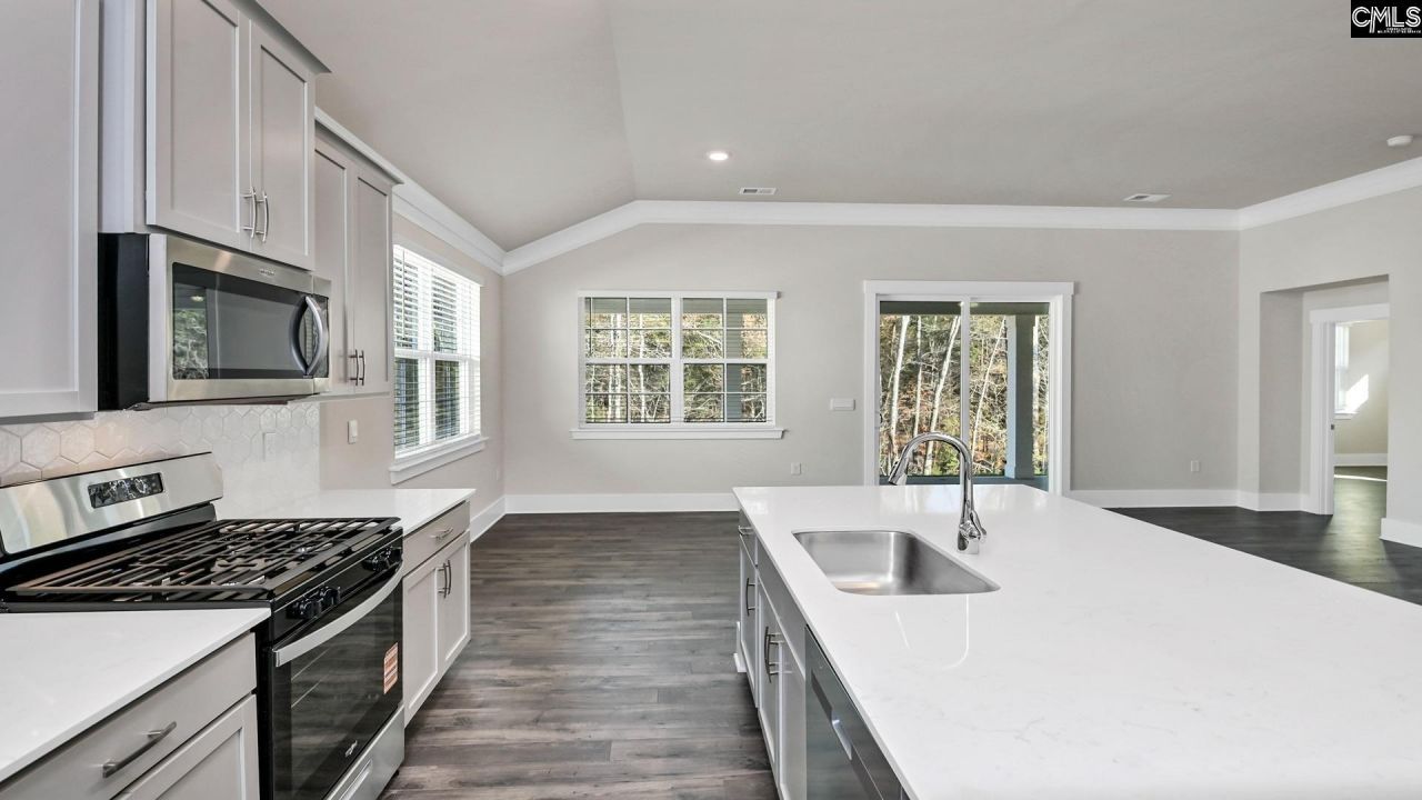 282 Livingston Woods Drive Photo 19