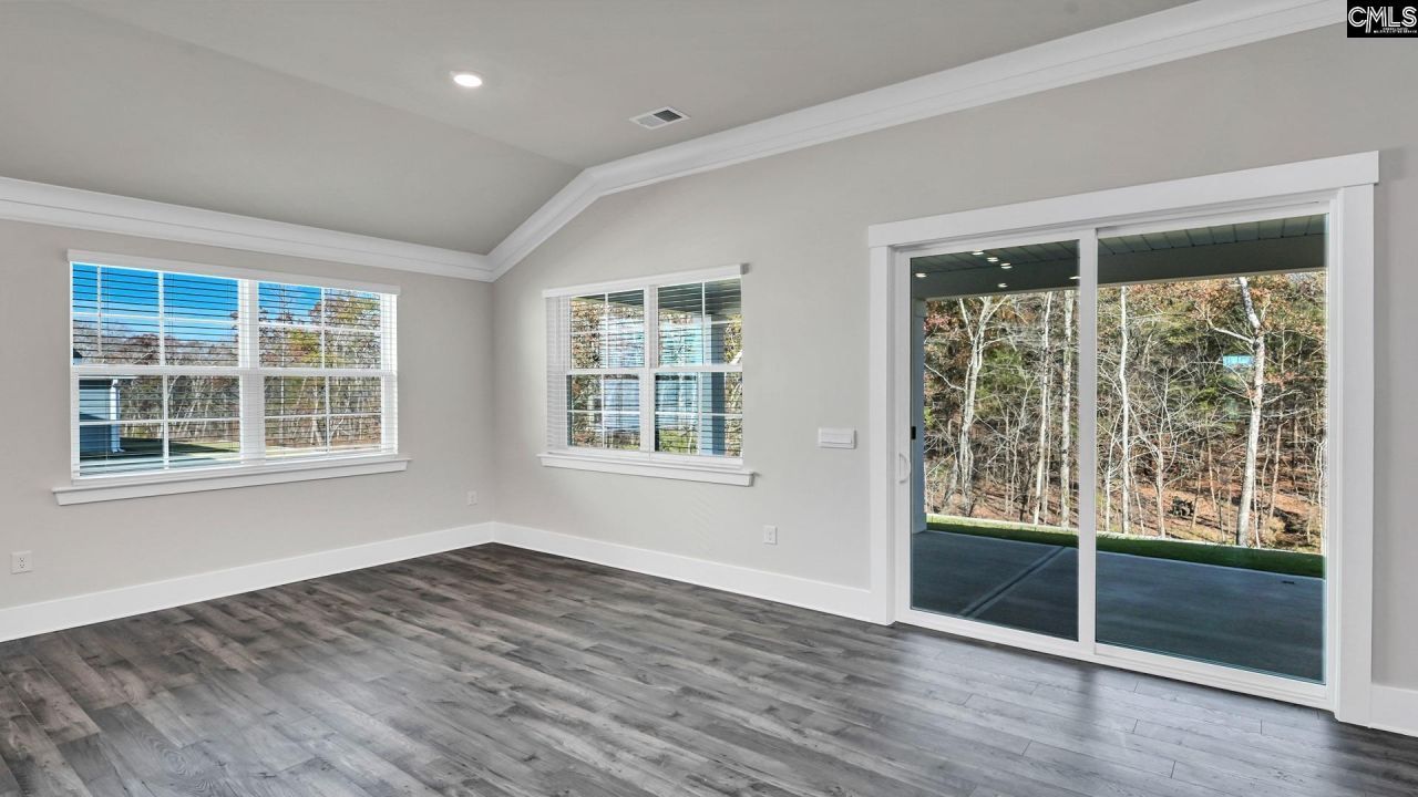 282 Livingston Woods Drive Photo 24