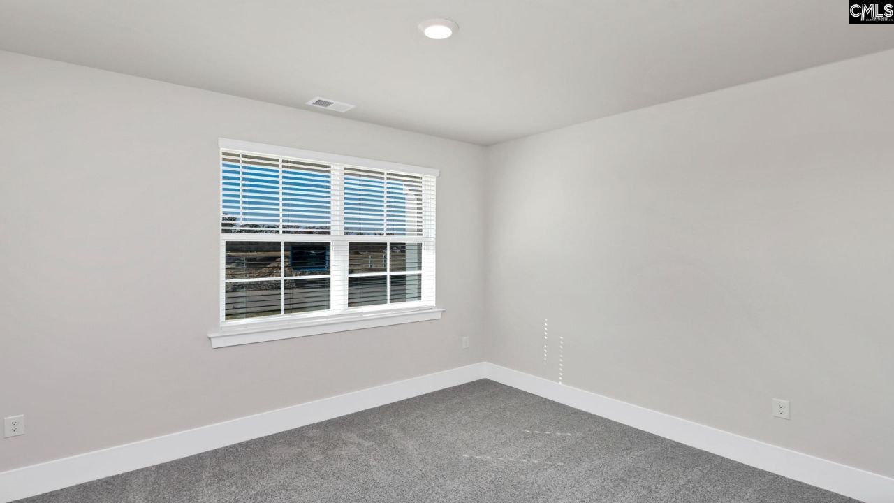 282 Livingston Woods Drive Photo 4