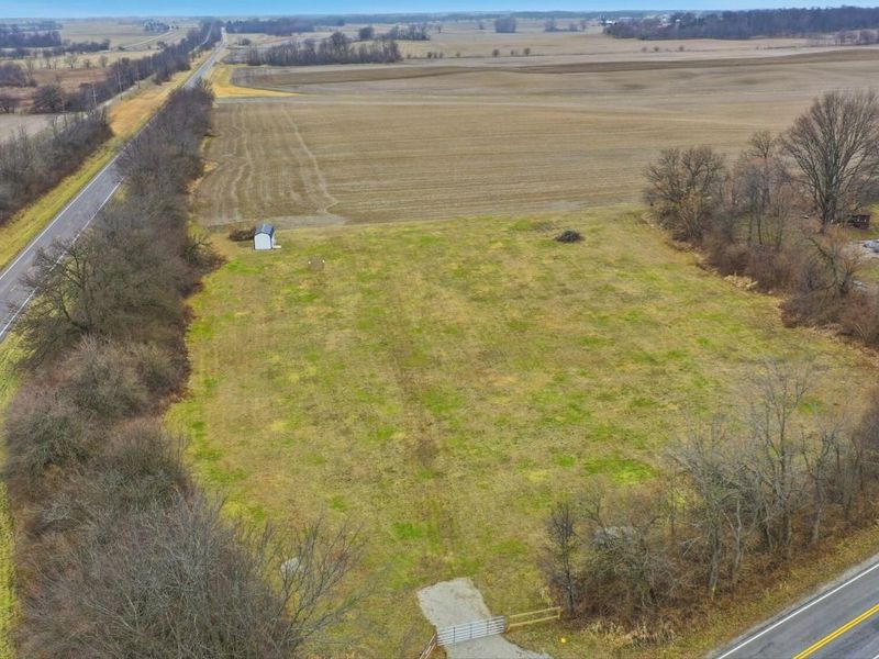 8795 Selma Pike, South Charleston, OH 45368 Photo 2