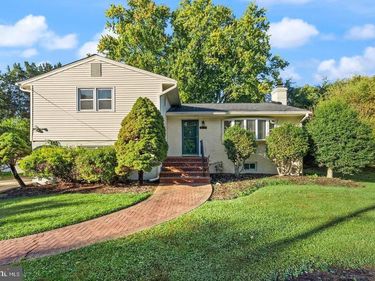 1726 BALDWIN DRIVE, MCLEAN, VA 22101
