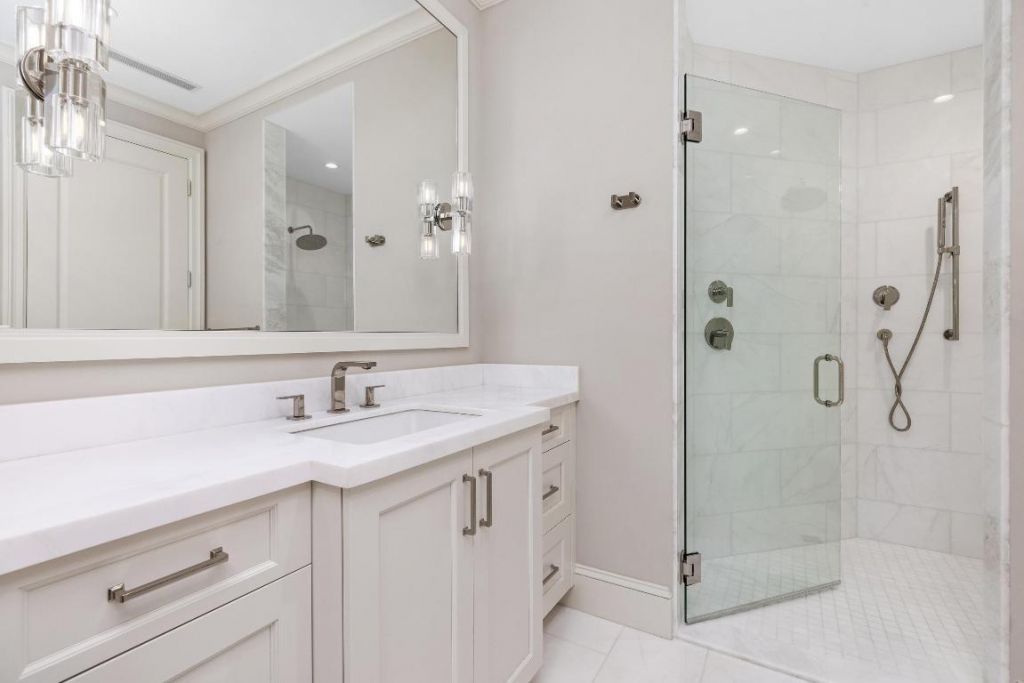 433 Antigua Lane, Palm Beach, FL 33480 Photo