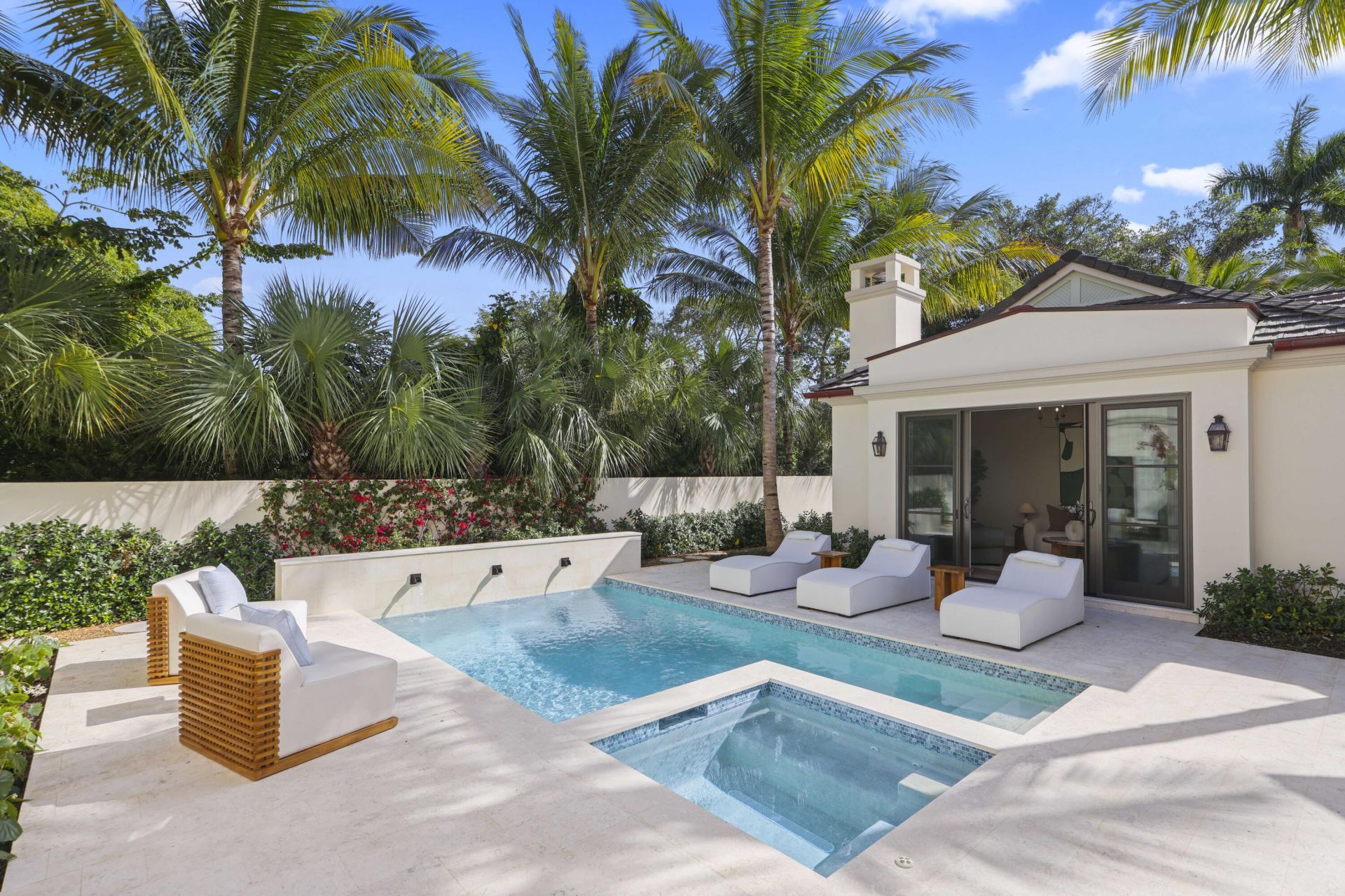 433 Antigua Lane, Palm Beach, FL 33480 Photo