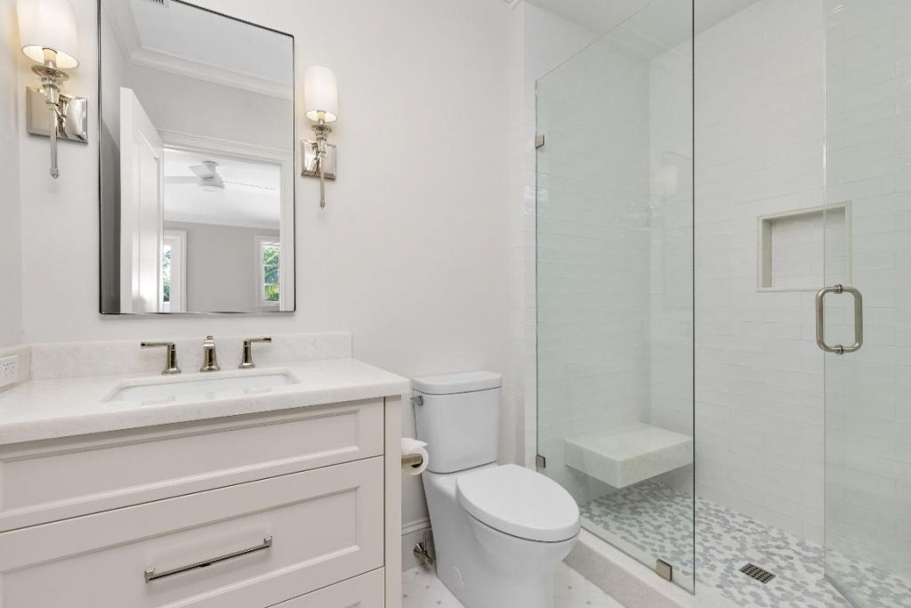 433 Antigua Lane, Palm Beach, FL 33480 Photo