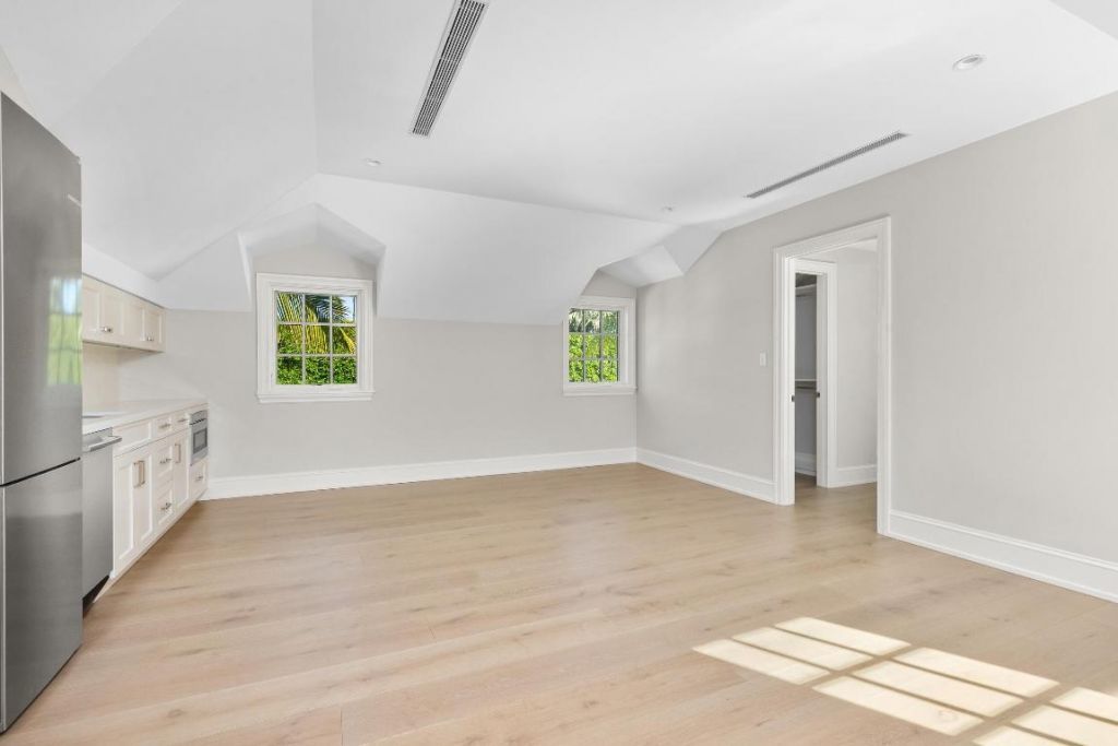 433 Antigua Lane, Palm Beach, FL 33480 Photo