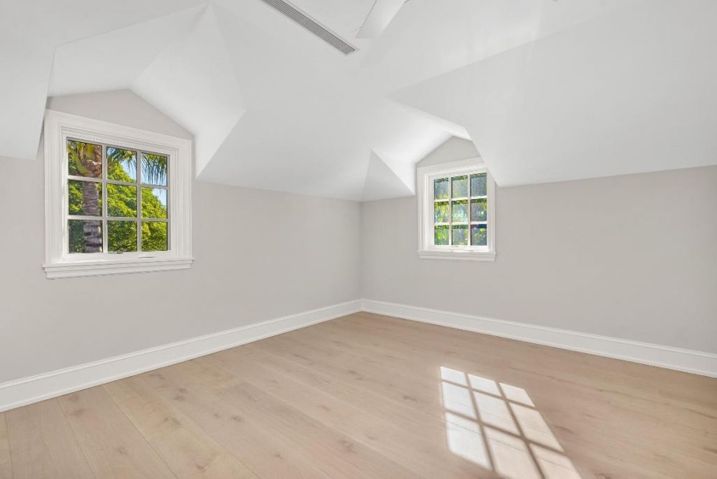 433 Antigua Lane, Palm Beach, FL 33480 Photo