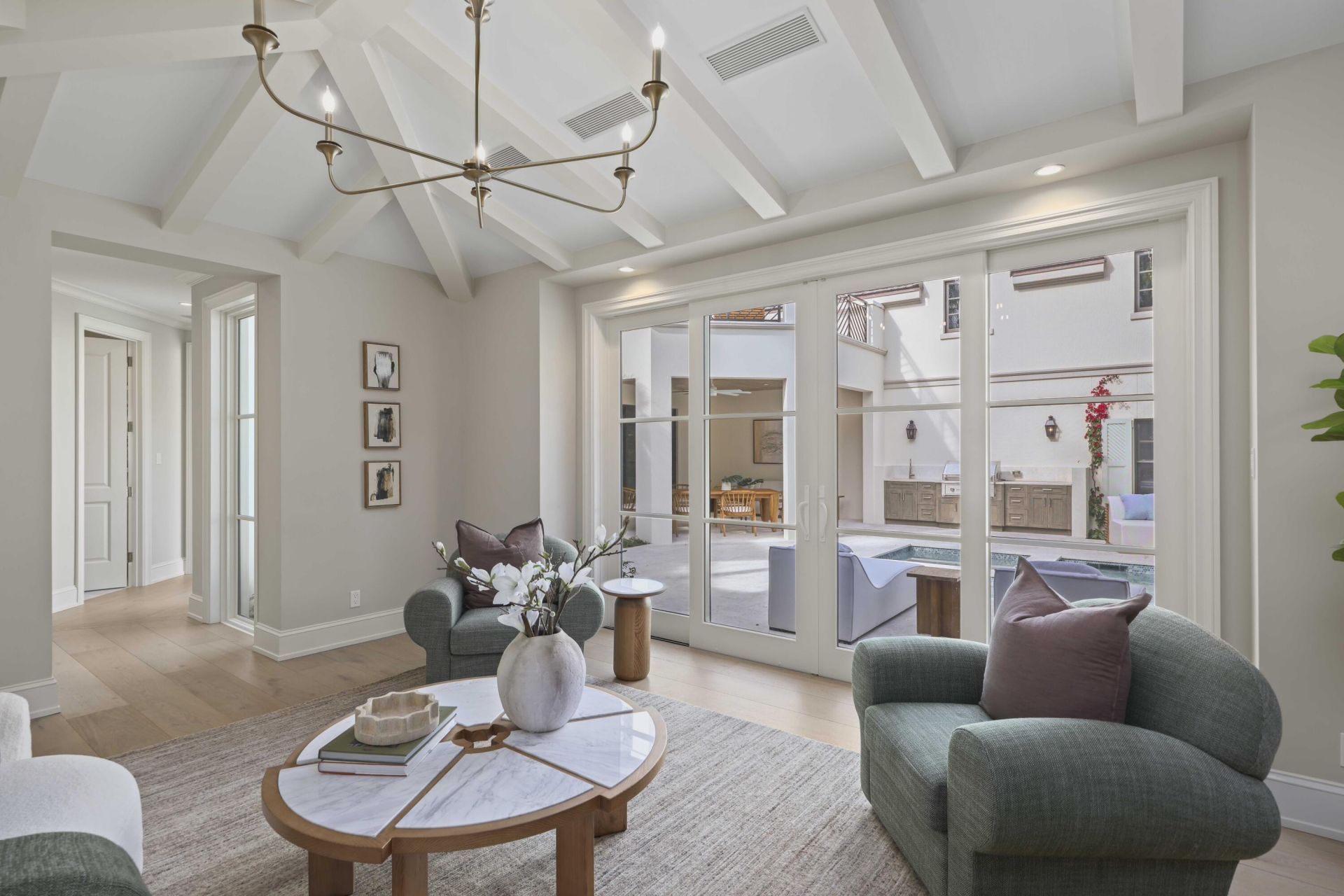 433 Antigua Lane, Palm Beach, FL 33480 Photo