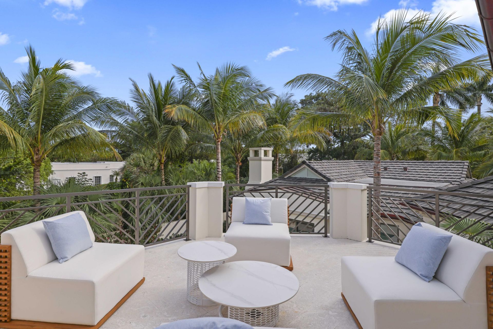 433 Antigua Lane, Palm Beach, FL 33480 Photo