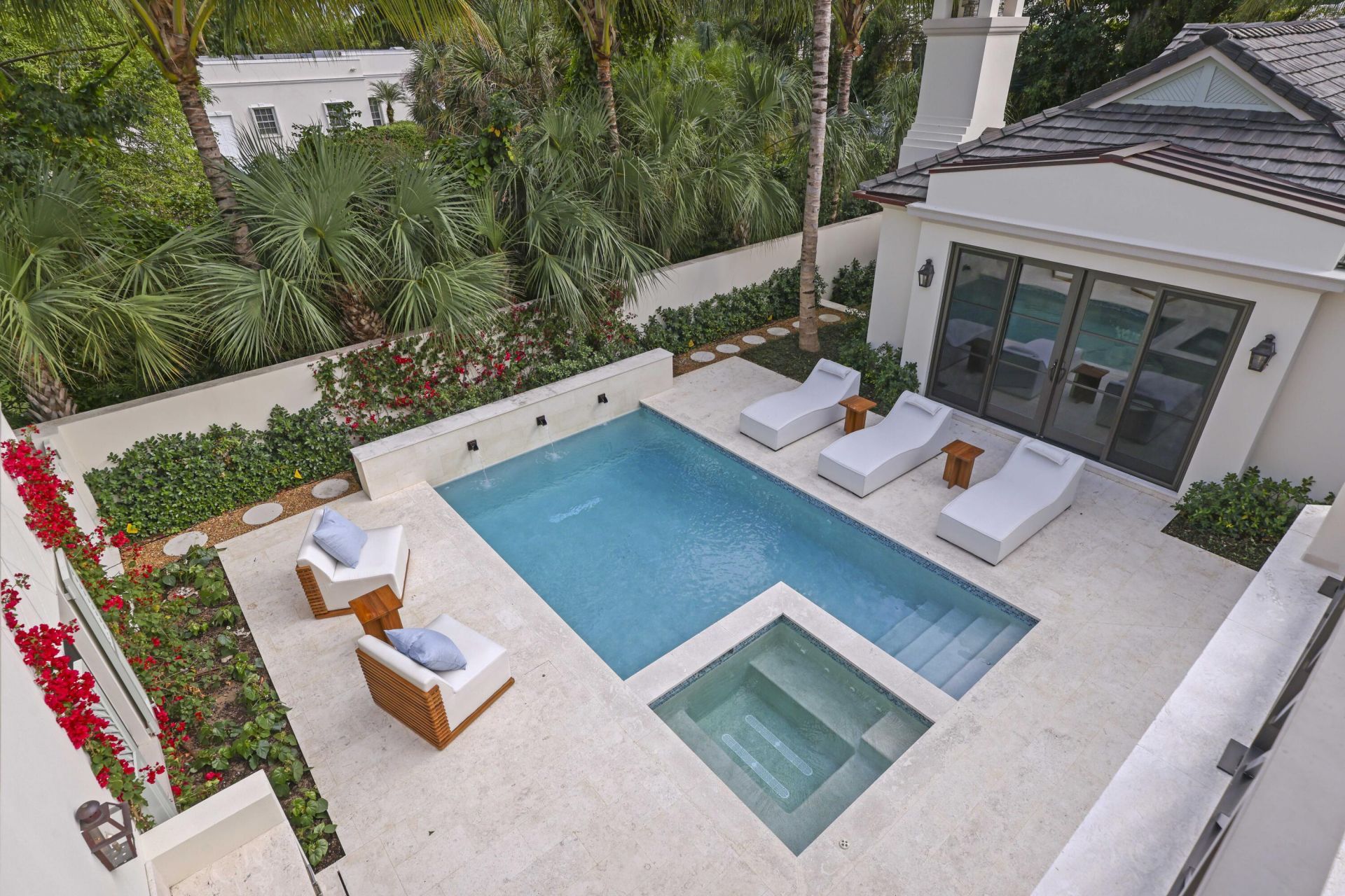 433 Antigua Lane, Palm Beach, FL 33480 Photo