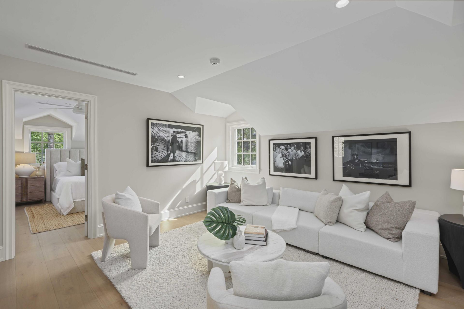 433 Antigua Lane, Palm Beach, FL 33480 Photo