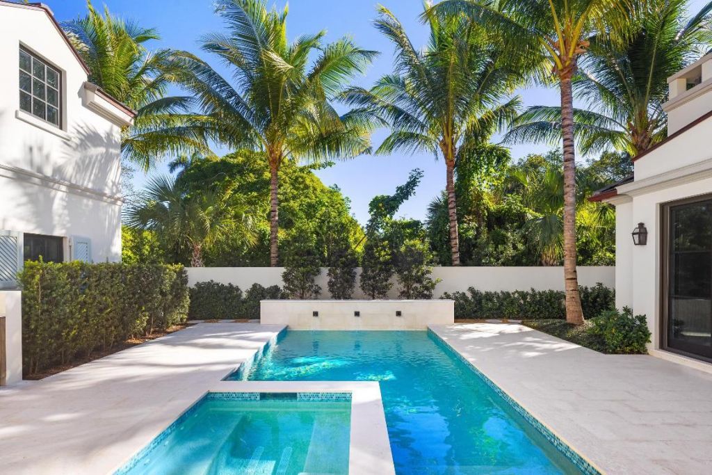 433 Antigua Lane, Palm Beach, FL 33480 Photo