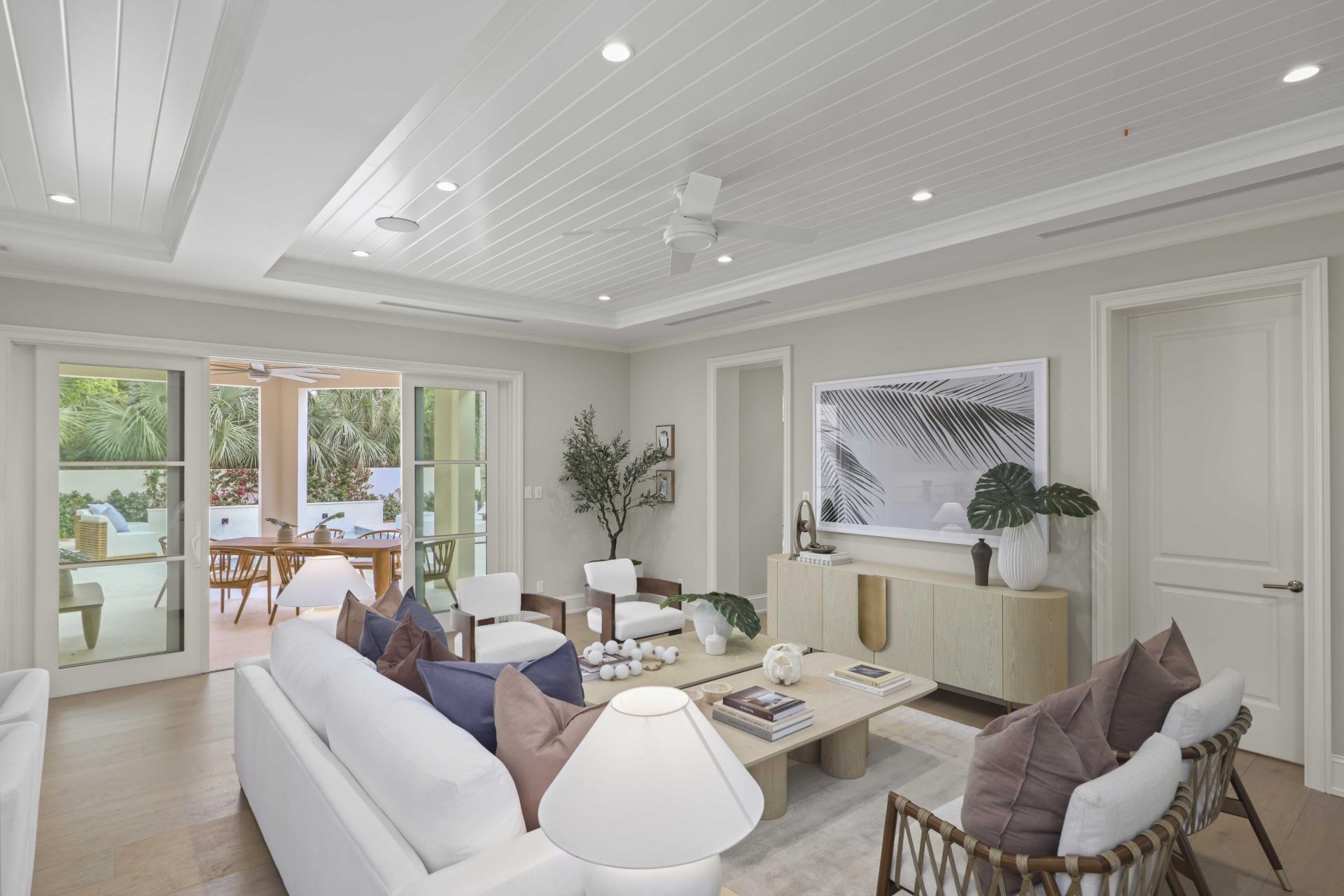 433 Antigua Lane, Palm Beach, FL 33480 Photo