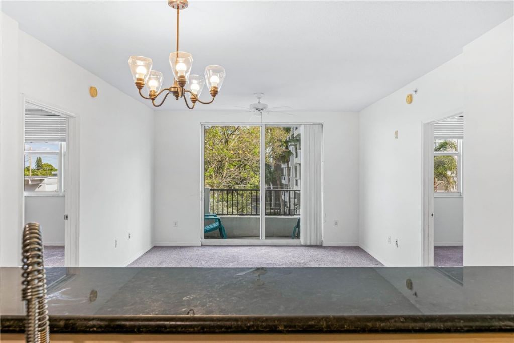 2421 NE 65th Street, Unit 318, Fort Lauderdale, FL 33308 Photo