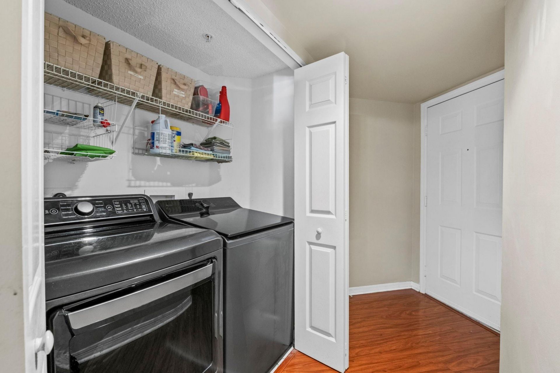 2005 SE 10th Avenue, Unit 410, Fort Lauderdale, FL 33316 Photo