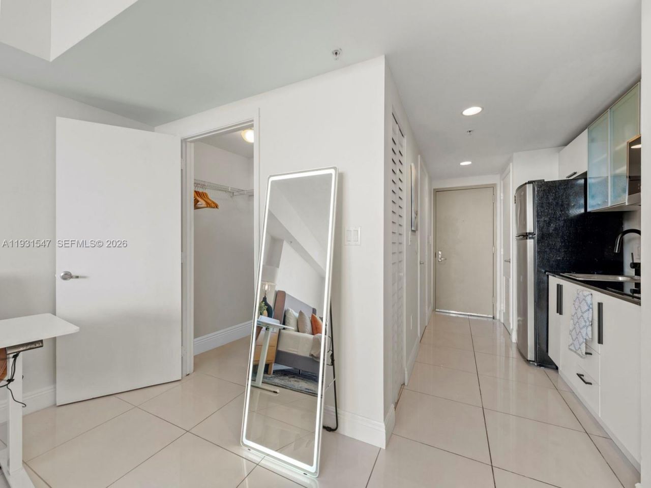 1750 N Bayshore Dr, Unit 5208, Miami, FL 33132 Photo