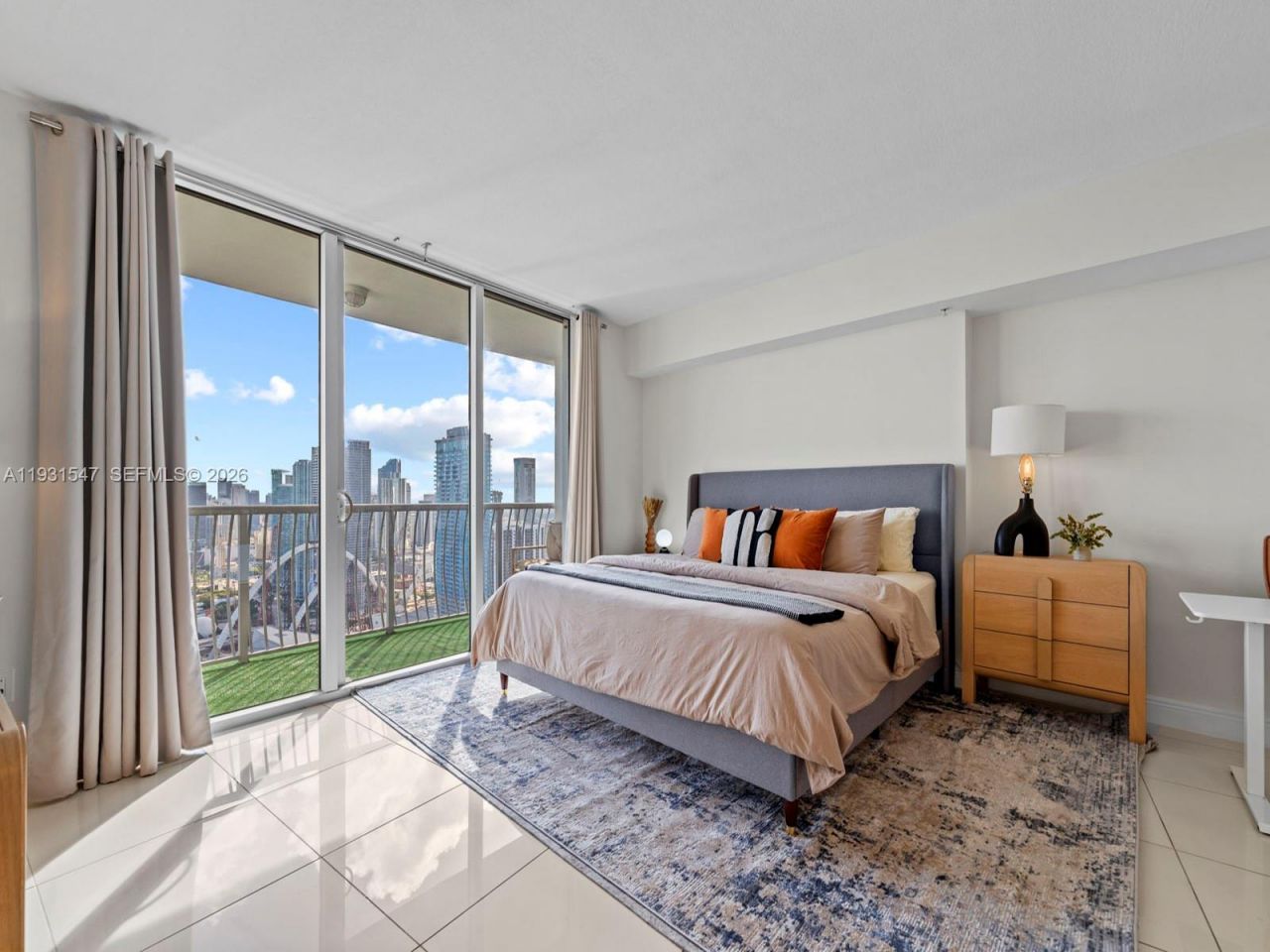 1750 N Bayshore Dr, Unit 5208, Miami, FL 33132 Photo