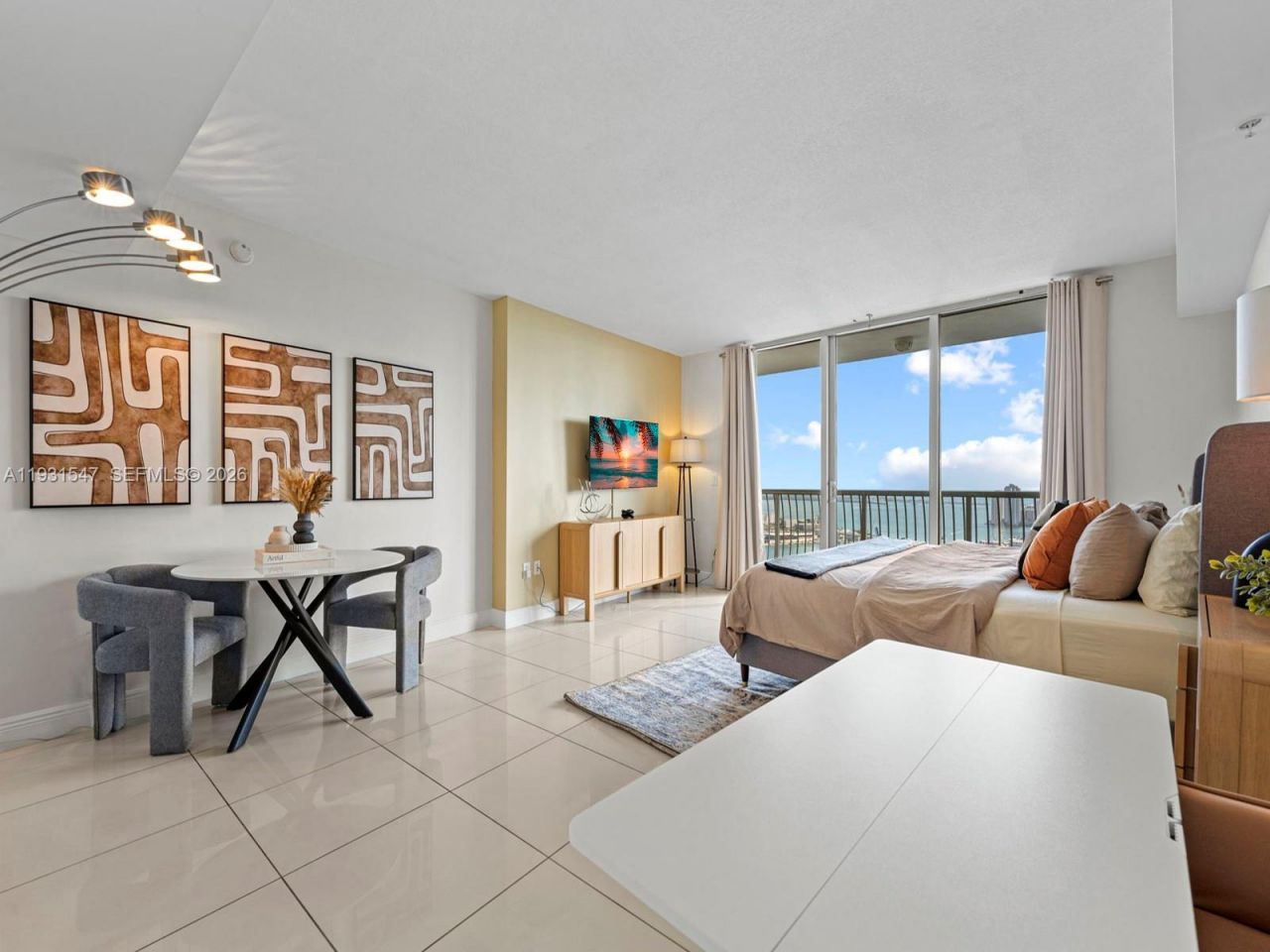 1750 N Bayshore Dr, Unit 5208, Miami, FL 33132 Photo