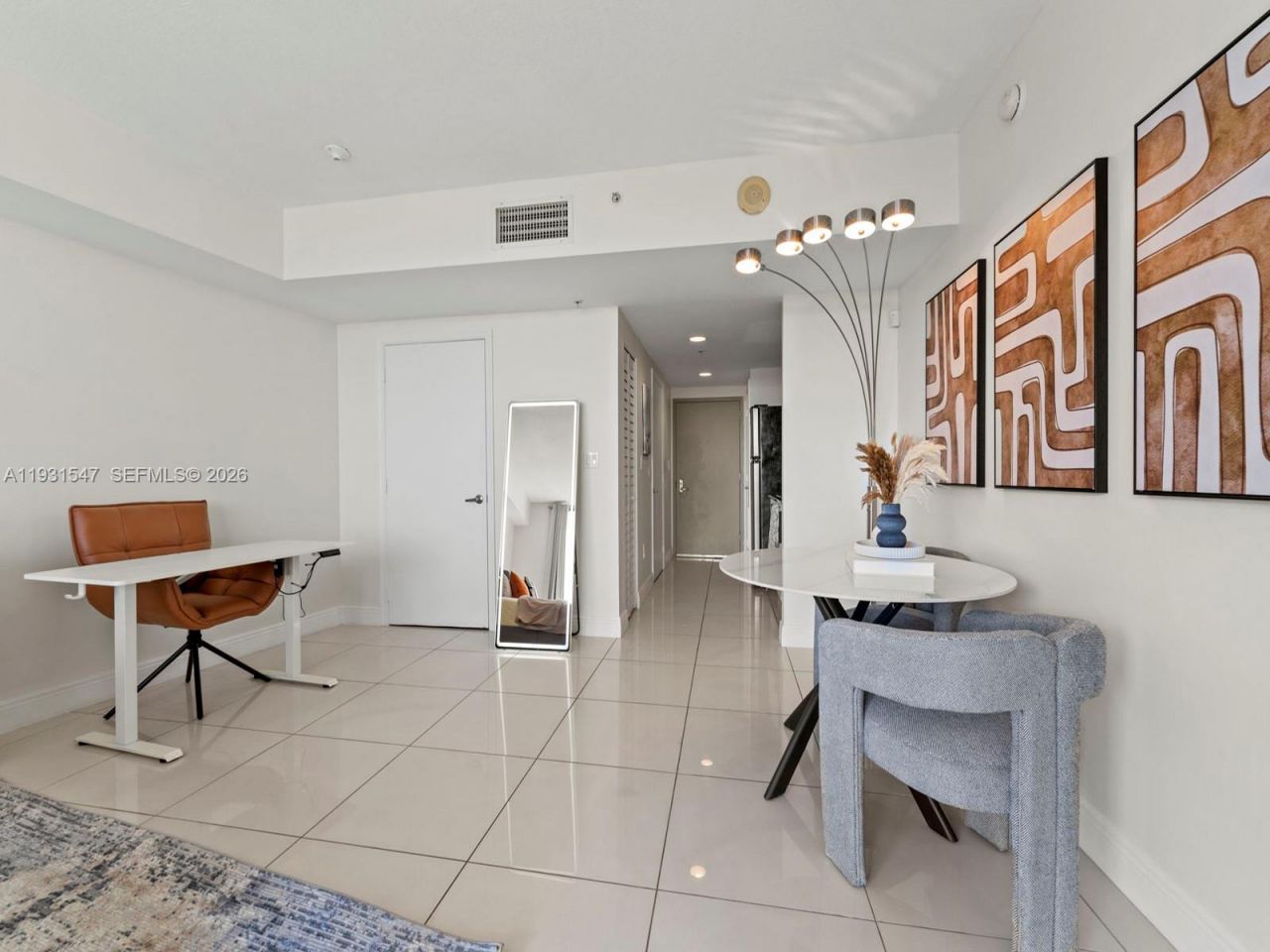 1750 N Bayshore Dr, Unit 5208, Miami, FL 33132 Photo
