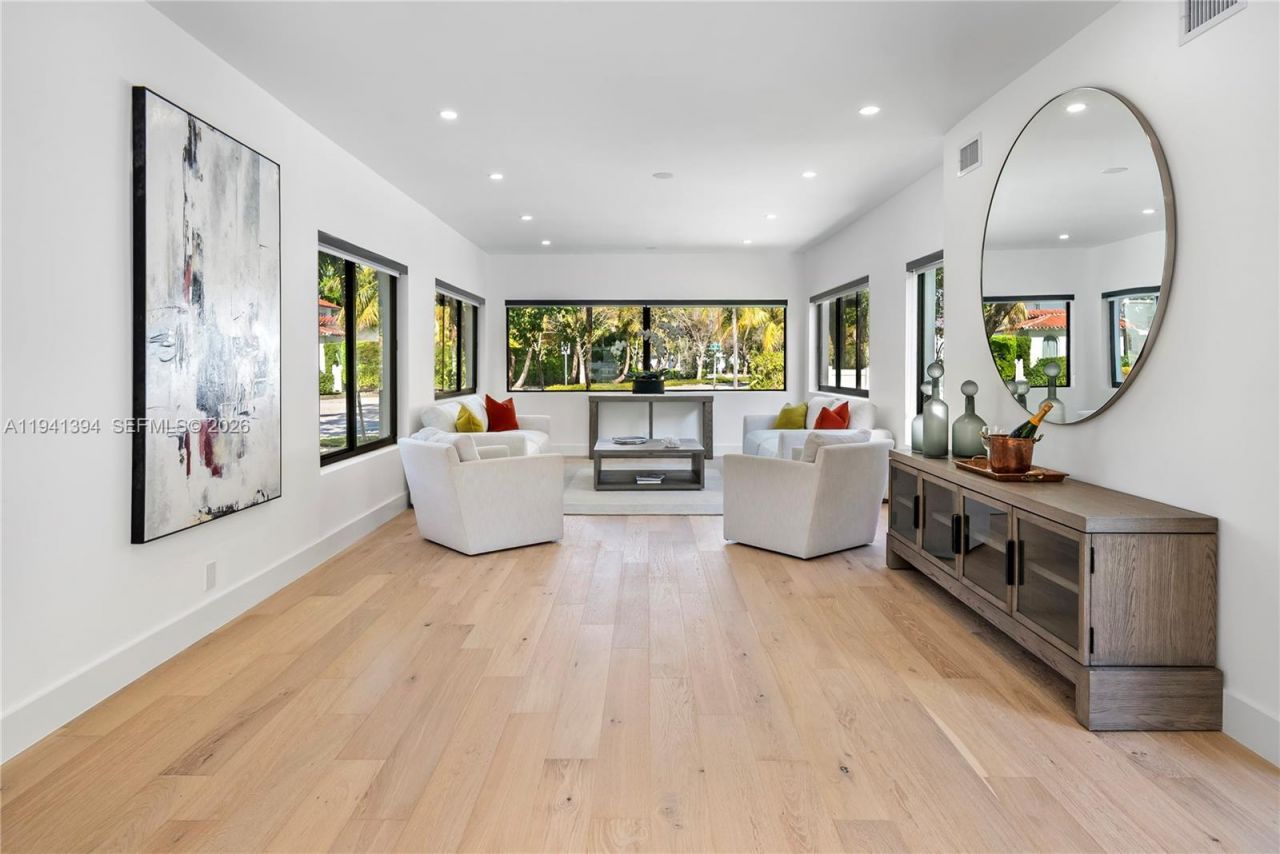 600 NE 57th St, Miami, FL 33137 Photo