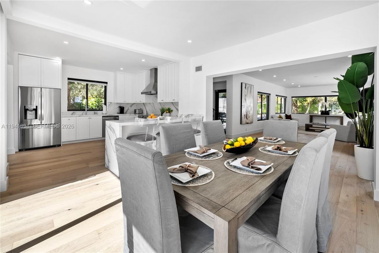 600 NE 57th St, Miami, FL 33137 Photo