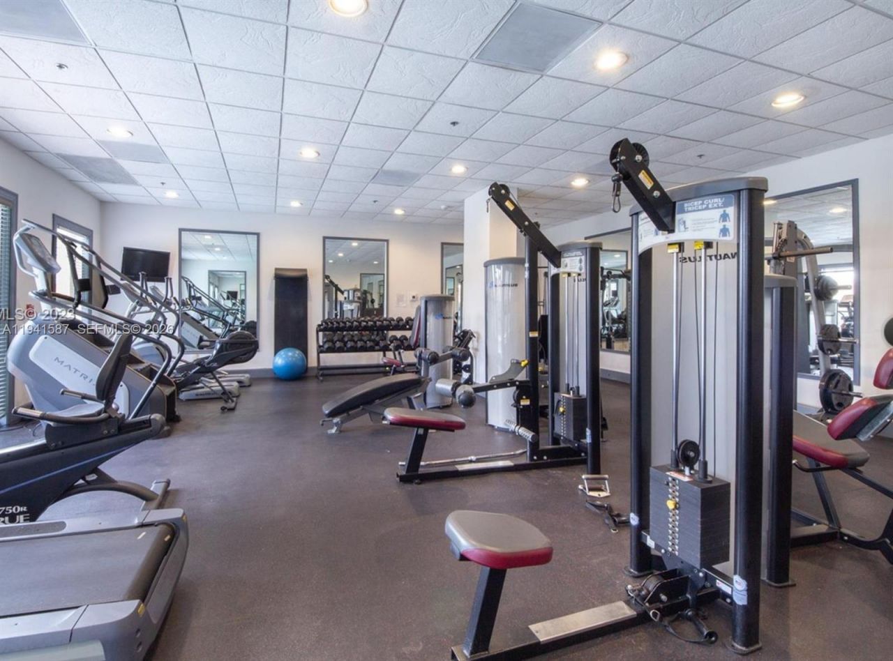 2665 SW 37th Ave, Unit 1610, Miami, FL 33133 Photo