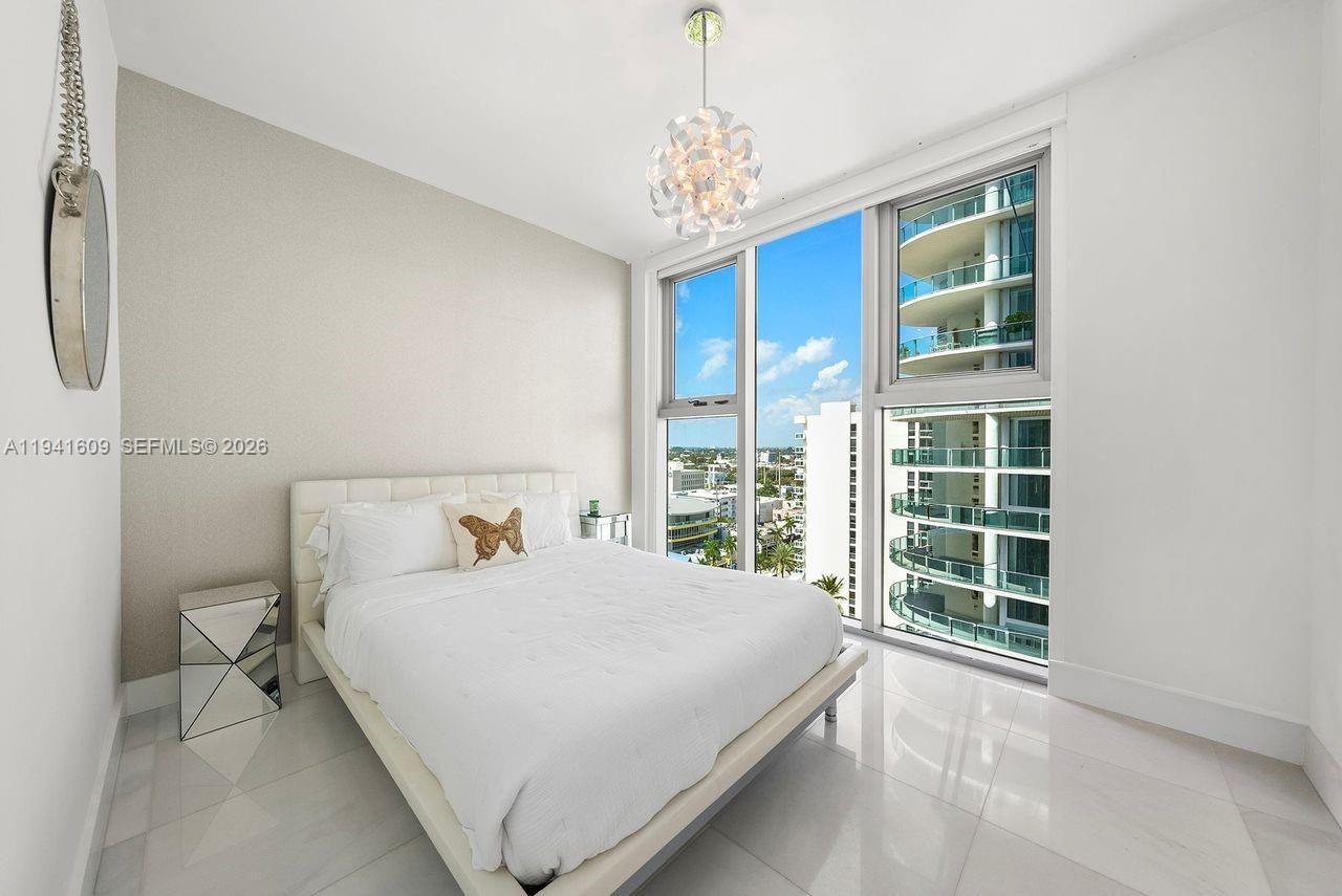6899 Collins Ave, Unit 1205, Miami Beach, FL 33141 Photo