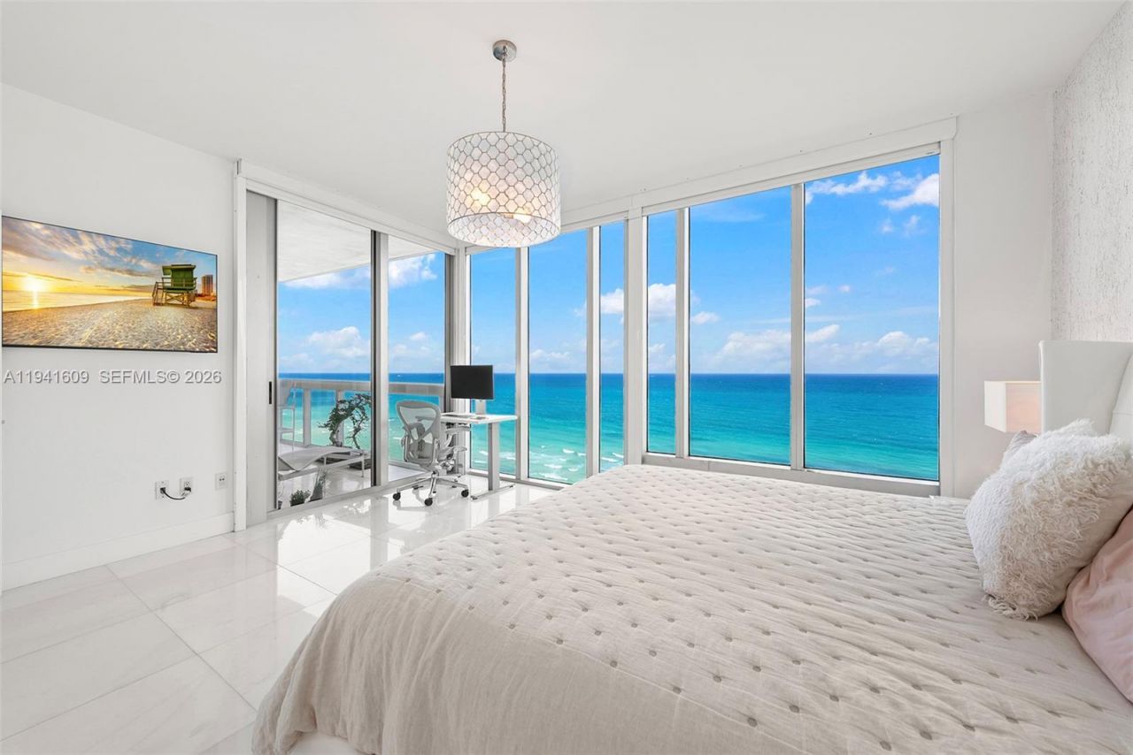 6899 Collins Ave, Unit 1205, Miami Beach, FL 33141 Photo